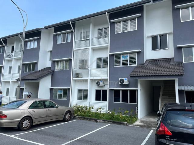 Villa Astana TownHouse (Ground floor), Kajang 1