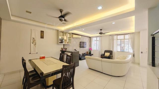 Setia Damai 15 Setia Alam 2 Storey 24x70 Renovated & Good Condition 1