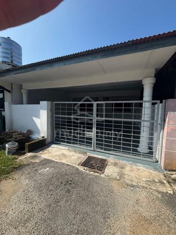 Senawang💥Taman Tuanku Jaafar,1-storey,FREEHOLD+RENOVATED+EXTENDED 1