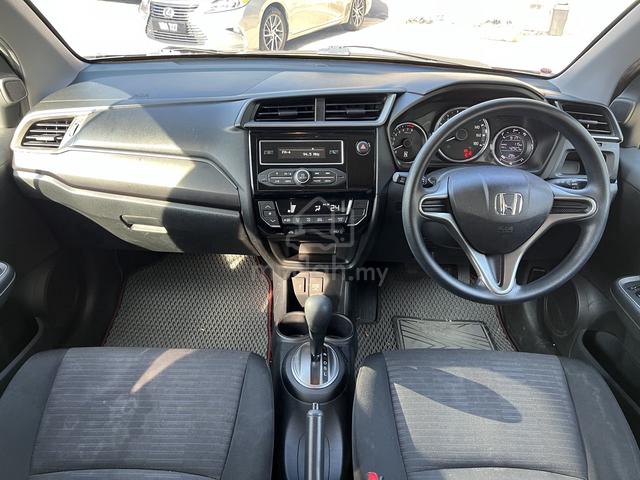 2023 Honda BR-V 1.5 PREMIUM FACELIFT VERSION FSR W - 4