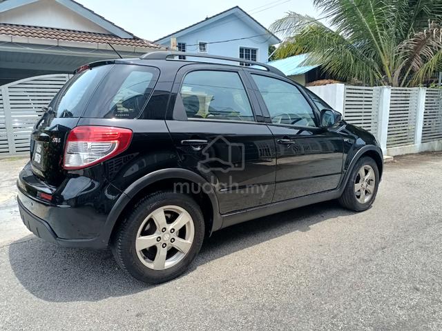 2010 Suzuki SX4 1.6 CROSSOVER PREMIER FACELIFT (A) - 4