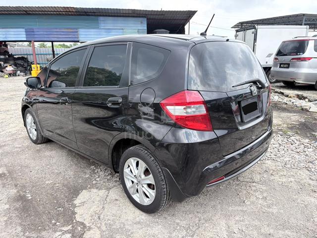 2013 CASH OTR Honda JAZZ 1.5 FACELIFT 1 OWNER (A) - 3