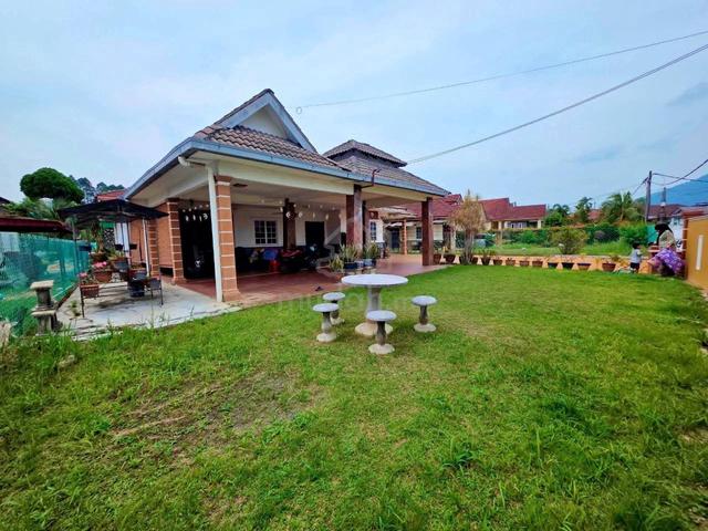 SPACIOUS NON-BUMI HILLTOP BUNGALOW Taman Lavender Height, Seremban 1