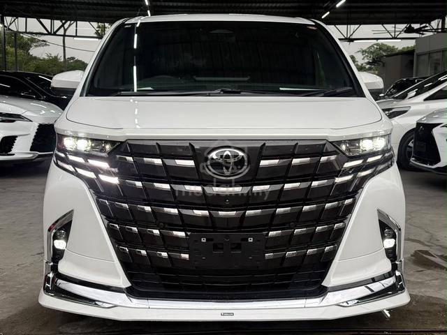 6A 42KM Only‼️ 2025 Toyota ALPHARD 2.5 Z - 4