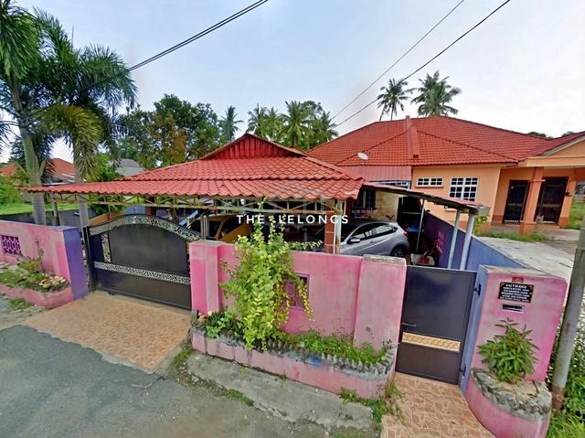 Rumah lelong Pintu Geng Kota Bharu Kelantan 1
