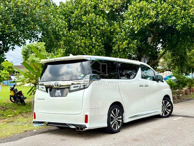 ON THE ROAD 2019 Toyota VELLFIRE 2.5 ZG - 5