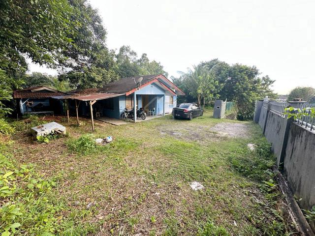BERBALOI Tanah Luas Taman Tenaga Puchong 1