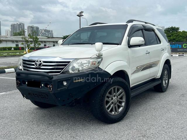 2014 Toyota FORTUNER 2.7 V PETROL TRD SPORTIVO - 3