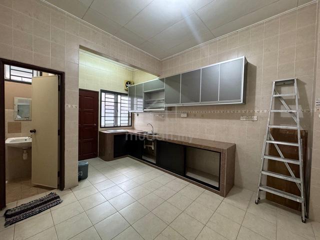 Kulai Bandar Putra Ioi Jalan Terkukur Single Storey Terrace House 1