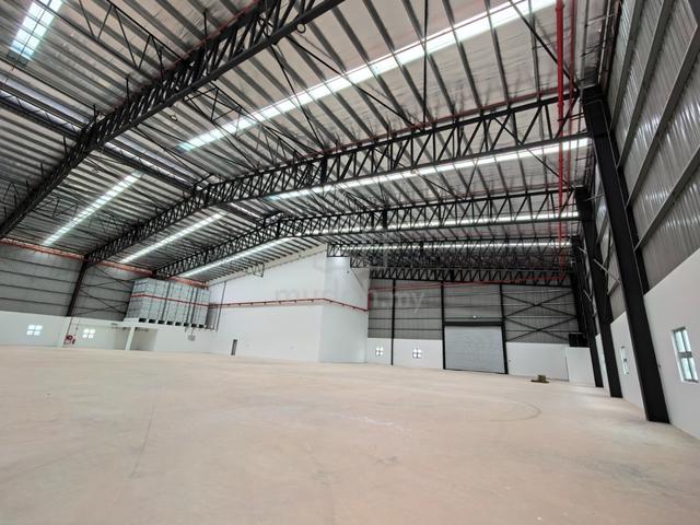 Detached Factory @ RM400 psft Strong Industrial Growth Area 1