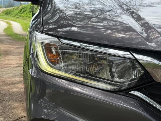 2018 Honda CITY 1.5 V MY2014 FACELIFT (A) - 5