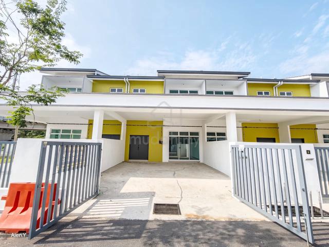 Teres 2 Tingkat Atabara Residence Fasa 1B -IM18 (Indera Mahkota 18) 1