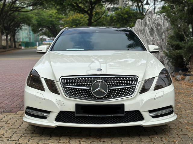 2010 Mercedes Benz E250 CGI BlueEFCY - 2