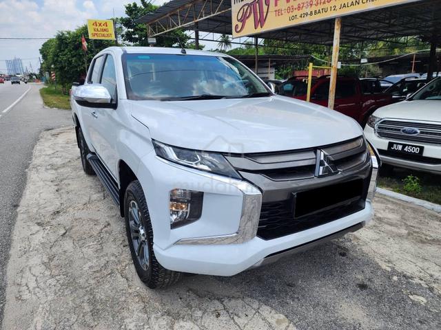 Mitsubishi TRITON 2.4L(A)PREMIUM MIVEC 4X4 pickups - 3