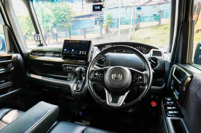 Honda N-BOX TURBO SportRim HondaSensing FullSevRec - 5