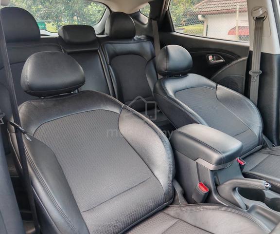 2013 Hyundai TUCSON 2.0 PREMIUM Panoramic Sunroof - 5