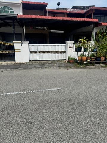 Rumah Teres 2 Tingkat di Pekan Razaki Ipoh 1