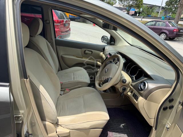 2010 Nissan GRAND LIVINA 1.6 B5 Ready - 5