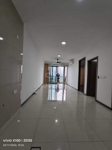 Jesselton Twin Towers 1