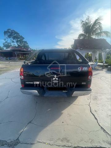 2014 Mitsubishi TRITON 2.5 VGT GS (A) - 4