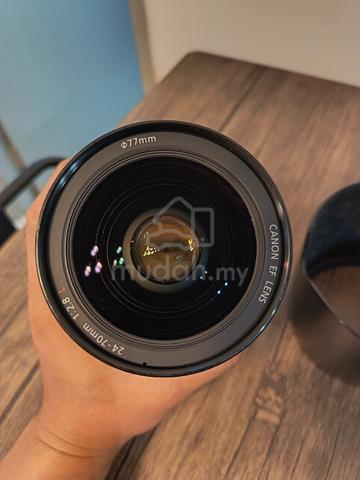 Canon EF 24-70mm f2.8L  - photo 2 of 6
