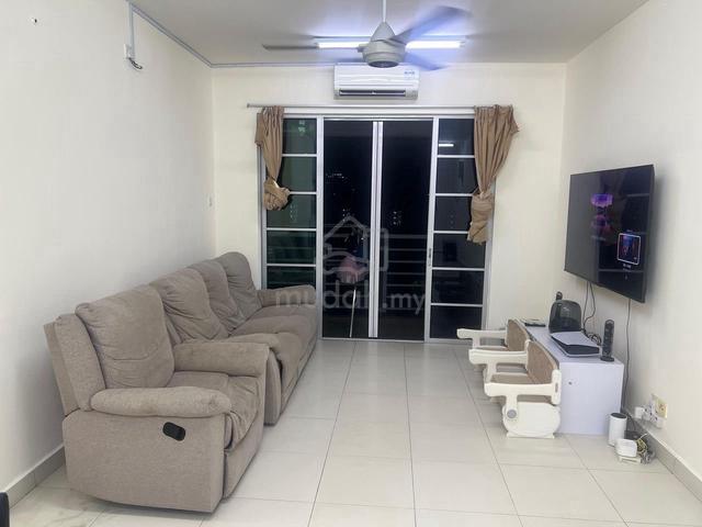 D'Larkin Residence 1