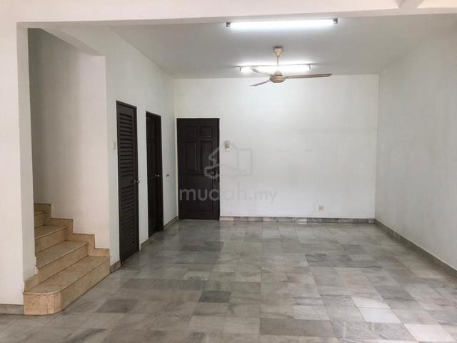 USJ 20 Double Storey Terace House Gated 1800sf Near Taipan For Sale 4