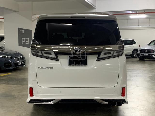 Toyota VELLFIRE 2.5 ZA Facelift Sunroof Medelista - 4