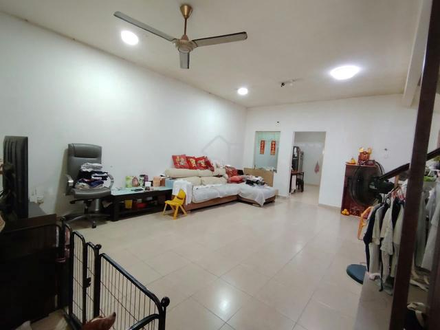 Nusa Indah Double Storey Terrace Bukit Indah / Below Market Value 1