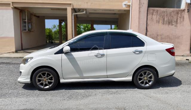 2017 perodua BEZZA 1.3 PREMIUM X ONE OWNER (A) - 1