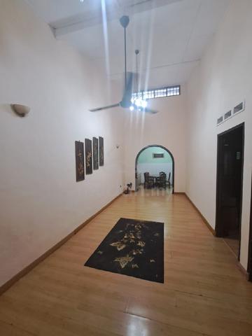 JB CIQ HotSpot Family House 1