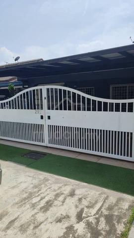 Balakong Tanming Jaya Single Storey House Semi Furnished 4 Rooms 1