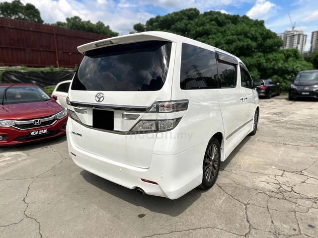 Toyota VELLFIRE 2.4 GOLDEN EYE WITH 3YEAR WARRANTY - 2