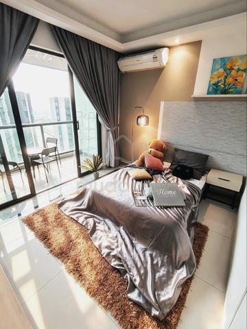 Room Near CIQ 1