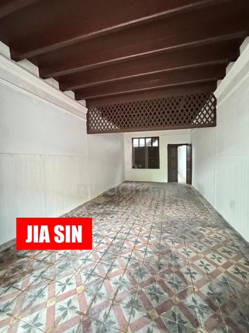 HOT DEAL 2 Storey GOOD CONDITION Shop House for RENT Georgetown 1