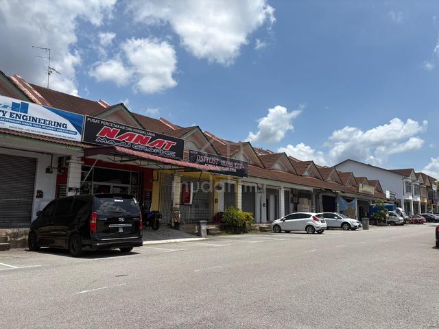 Taman Sri Pulai Perdana Shop Lot / Medium Low Cost Shop Lot 1