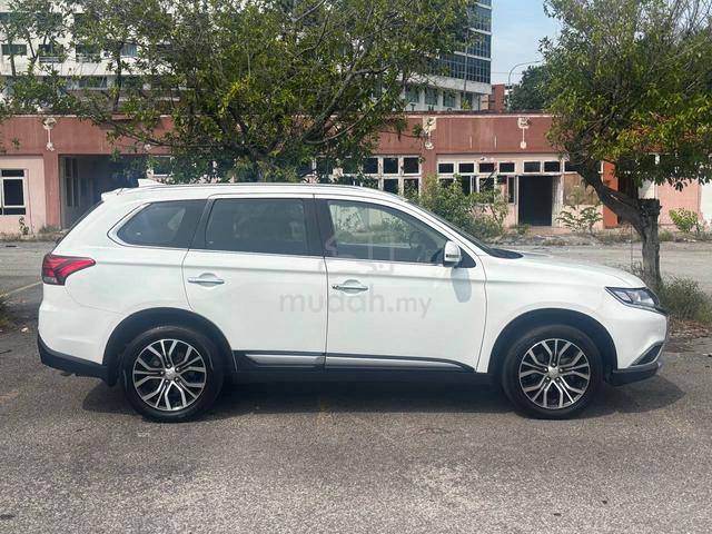 2018 Mitsubishi OUTLANDER 2.0 AWD LEATHER SEAT - 3