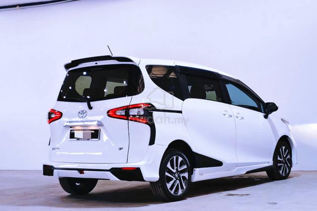 2017 Toyota SIENTA 1.5 V (A) 3 Year Warranty Free - 5