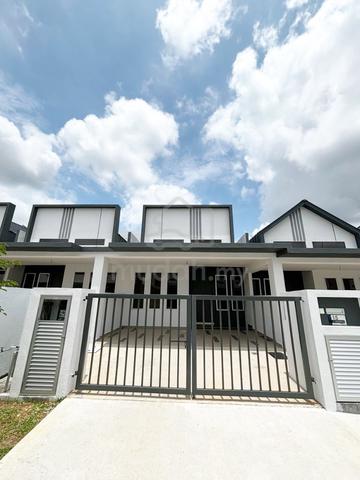 Single Storey, J1 Residence Jenderam Dengkil Selangor 1