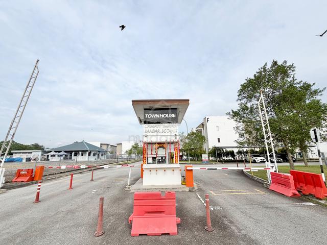 Laman Impian Bandar Botanic 1
