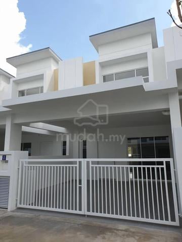 Double Storey Terrace Adira Ara Sendayan, Bandar Seri Sendayan Seremba 1