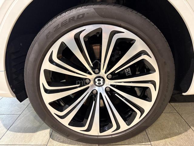 2022 Bentley Bentayga V8 MULLINER DRIVING SPEC - 4
