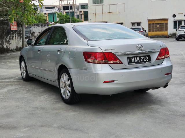 Camry - 4