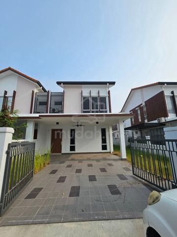 Kemasukan segera, furnished, Semi D cluster Caressa Alam Sari Bangi 1