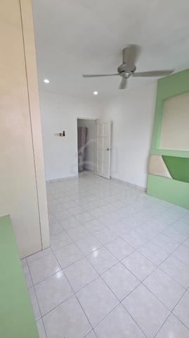 Taman Sri Pulai Perdana*ALL IN GOOD CONDITION* 1
