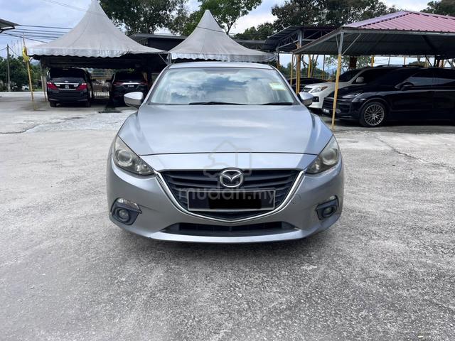 2016 Mazda 3 2.0 SKYACTIV (A) (LOAN KEDAI) - 2
