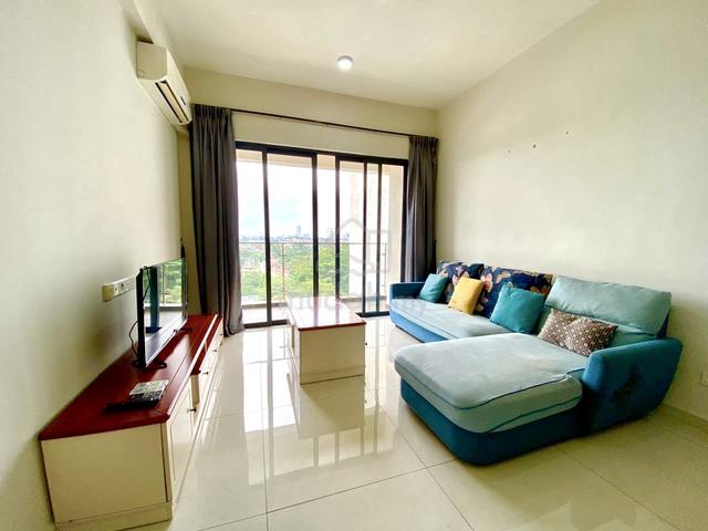 Bay Point @ Country Garden Danga Bay 1