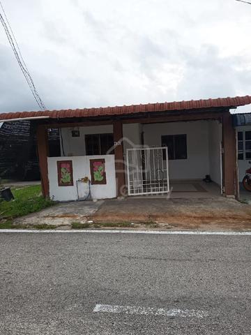 Teres Area Binjai, Kemaman 1