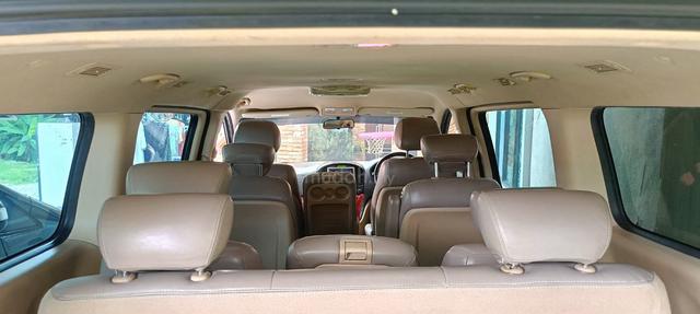 2012 Hyundai GRAND STAREX 2.5 ROYALE FACELIFT (A) - 5