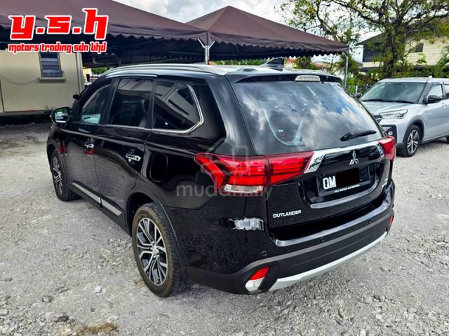 Mitsubishi OUTLANDER 2.0 4WD (A) 2019 - 5
